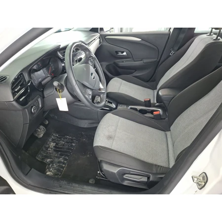 OPEL-CORSA-1.2 BENZİNLİ AT8 100 HP EDITION görsel 4