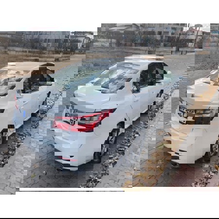 Renault Latitude 2011 1.5 dCi executive - 2