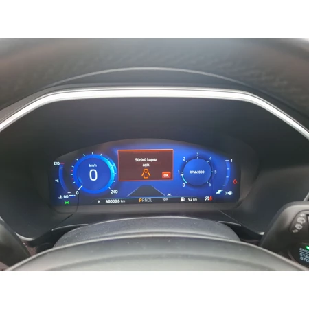 FORD-KUGA-1.5L ECOBLUE 120PS TITANIUM OTOMATİK görsel 5