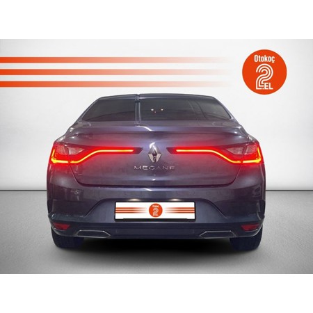 RENAULT-MEGANE-SEDAN ICON 1.3 TCE 140 bg EDC - 3