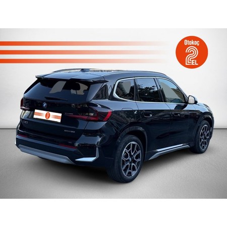 BMW-IX1-EDRIVE20 X-LINE AT - 3