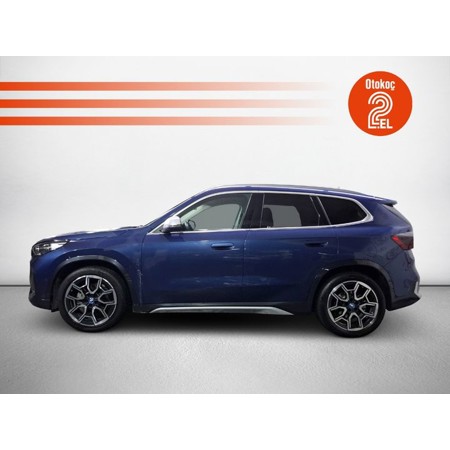 BMW-IX1-EDRIVE20 X-LINE AT - 3