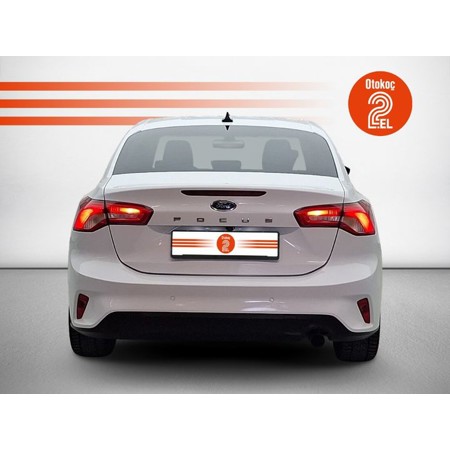 FORD-FOCUS-1.5L TDCI 120PS TITANIUM AUTO - 2