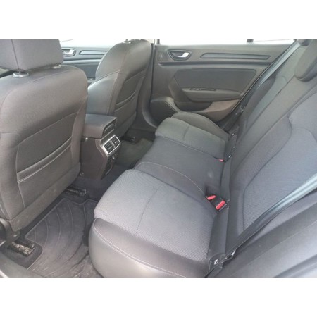 RENAULT-MEGANE-SEDAN TOUCH 1.3 TCE 140 bg EDC - 1