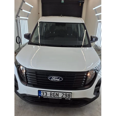 Ford TOURNEO COURIER 2024 48.293 km