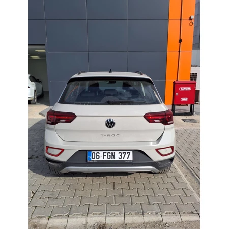 VOLKSWAGEN-T-ROC-1.5 TSI 150PS LIFE DSG görsel 9