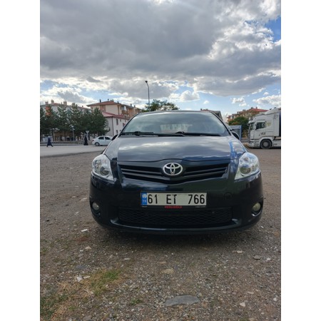 Temiz bakımlı binek araç  - 2