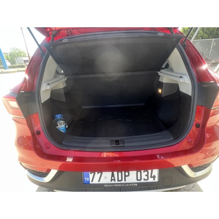 Sahibinden MG ZS EV LUXURY Kazasız Boyasız Servis Bakımlı Garantili - 3