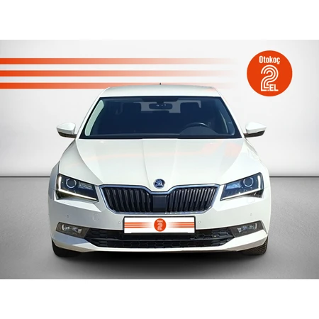 Skoda SUPERB 2018 42.610 km