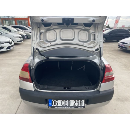 RENAULT-MEGANE-II 1.5 DCI PRIVILEGE 100 HP görsel 11