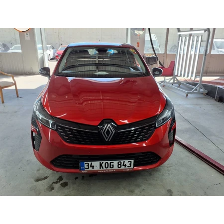 Renault CLIO 2024 87.389 km 1