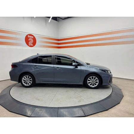 TOYOTA-COROLLA-1.5 DREAM MULTIDRIVE S Benzin EU6 D Sedan İÇTEN YANMALI görsel 4
