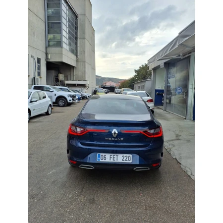 RENAULT-MEGANE-SEDAN ICON 1.3 TCE 140 BG EDC görsel 9