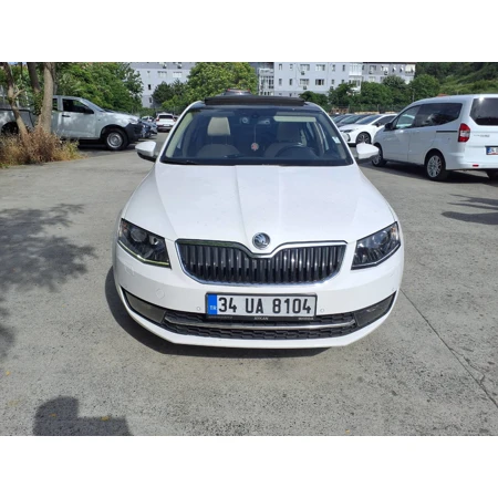 Skoda OCTAVIA 2013 127.174 km