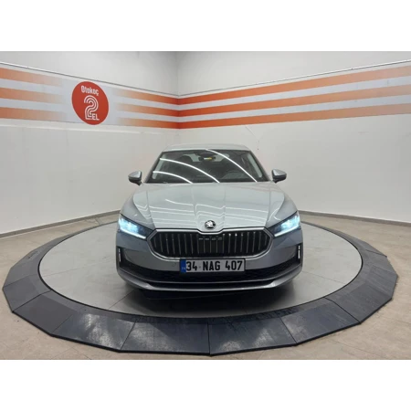 Skoda SUPERB 2025 59.543 km