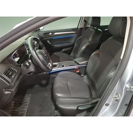 RENAULT-MEGANE-SEDAN ICON 1.3 TCE 140 bg EDC görsel 4