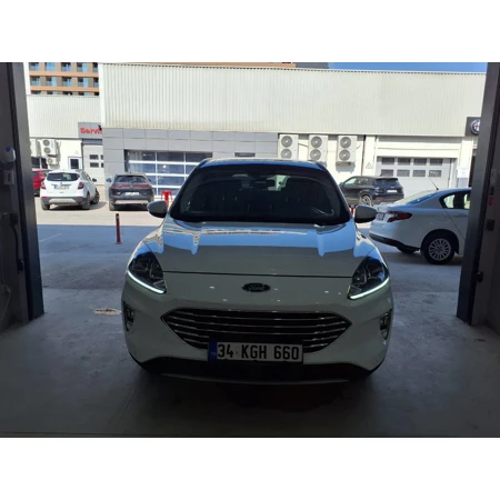 Ford KUGA 2023 48.452 km
