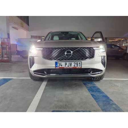 VOLVO-XC90-B5 AWD PLUS BRIGHT