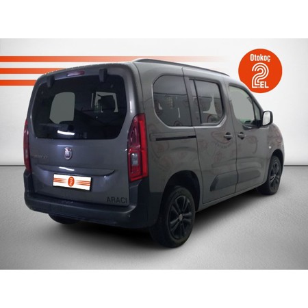 FIAT-DOBLO COMBİ-URBAN 1.5 130 HP BLUEHDI E6.4 AT - 1