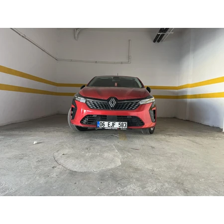 Renault CLIO 2024 19.300 km