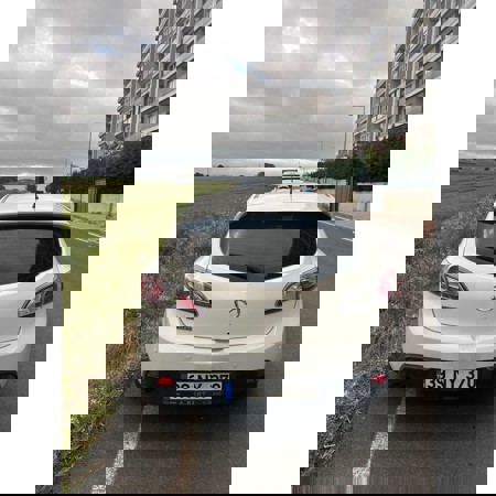 Mazda 3 Impressive - 2