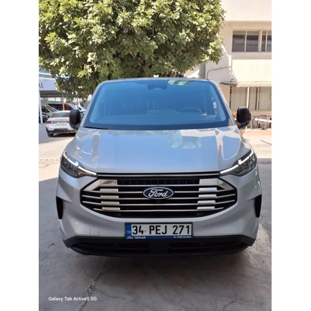 FORD TOURNEO CUSTOM DELUXE