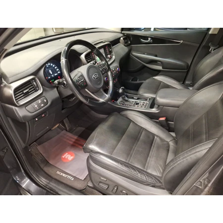 KIA-SORENTO-2.0 DSL 185 PS PRESTIGE OTOMATIK görsel 4
