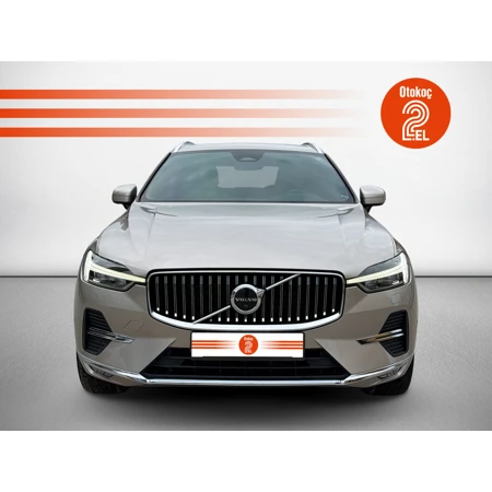 VOLVO-XC60-B4 MILD HYBRID AWD PLUS BRIGHT