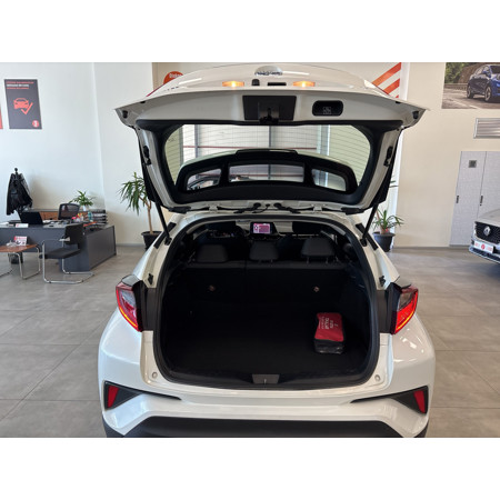 TOYOTA-C-HR-1.8 HYBRID 4X2 FLAME E-CVT - 1
