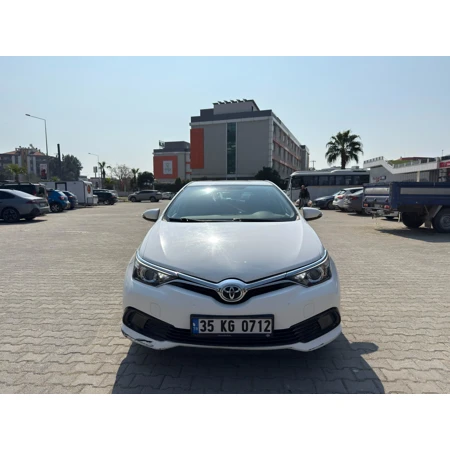 Sahibinden Toyota Auris 1.33 Life 2017 Model