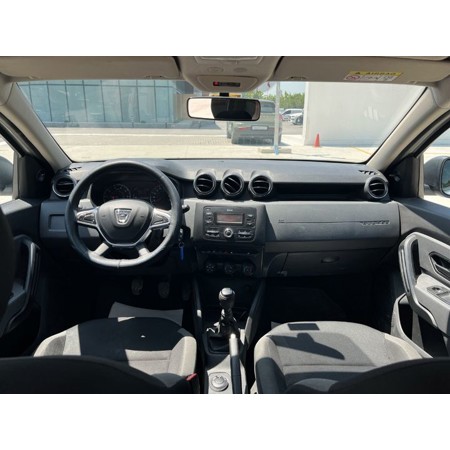 DACIA-DUSTER-COMFORT 1.5 BLUE dCi 115 BG 4x4 - 2