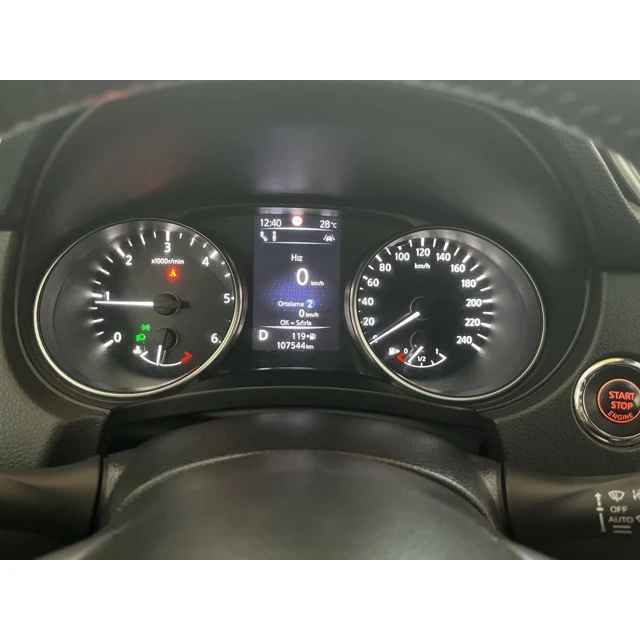 Nissan QASHQAI 2017 107.600 km 7