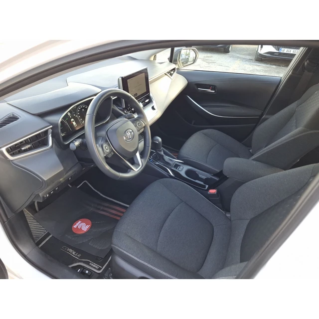 Toyota COROLLA 2025 54.639 km 4