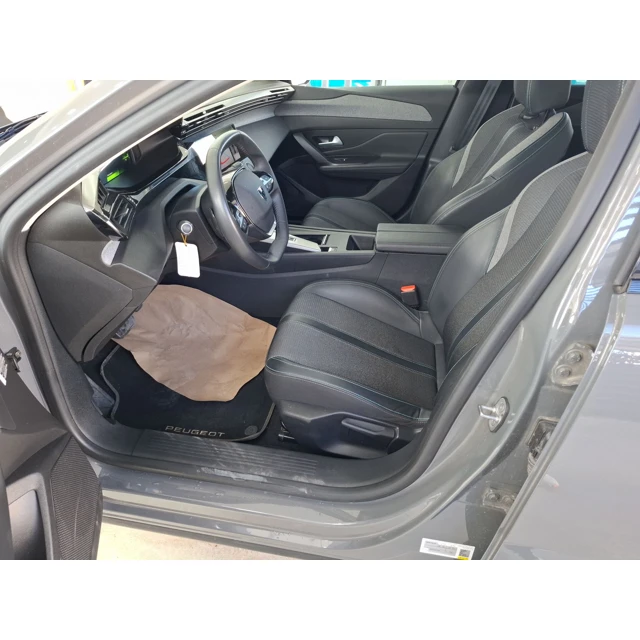 Peugeot 408 2025 53.183 km 4