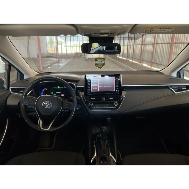 Toyota COROLLA 2022 95.884 km 7
