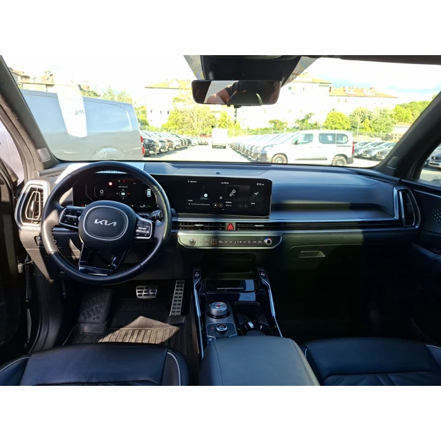 Kia SORENTO 2025 29.901 km 7