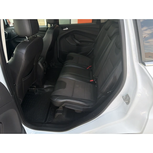 Ford KUGA 2015 173.048 km 5