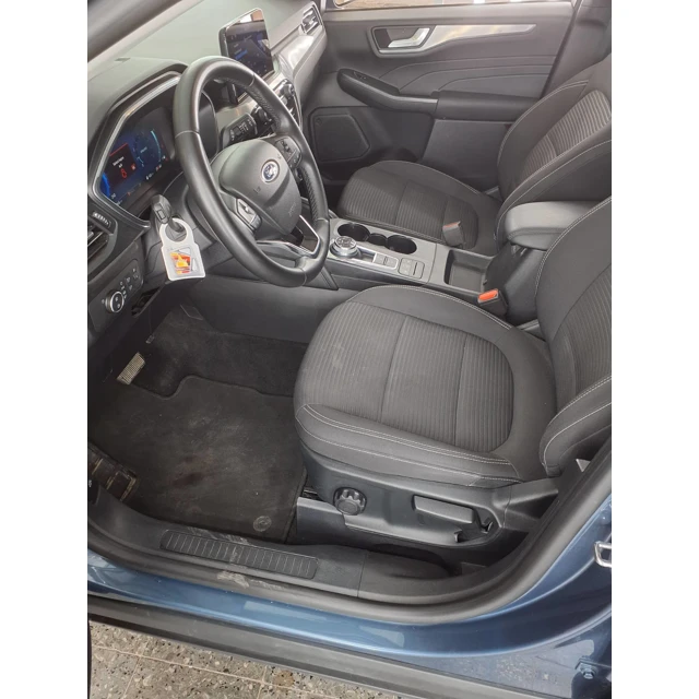 Ford KUGA 2023 66.205 km 4