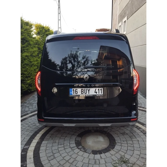 Renault KANGOO 2025 10.500 km 7