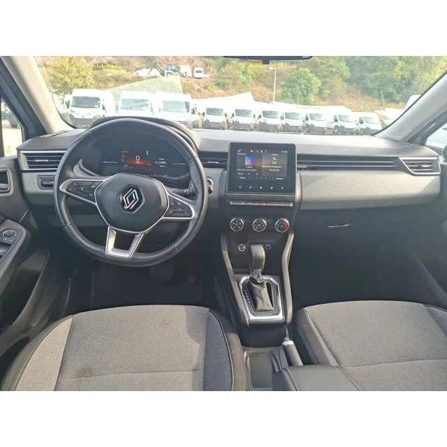 Renault CLIO 2024 72.061 km 7