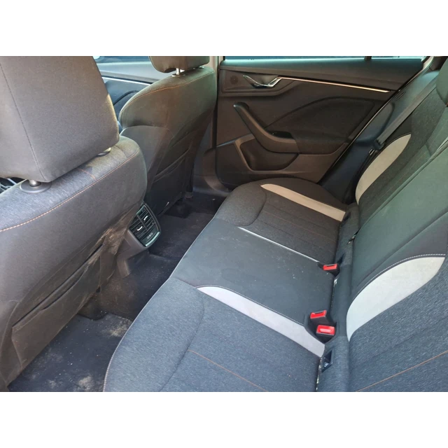 Skoda KAMIQ 2025 14.000 km 6