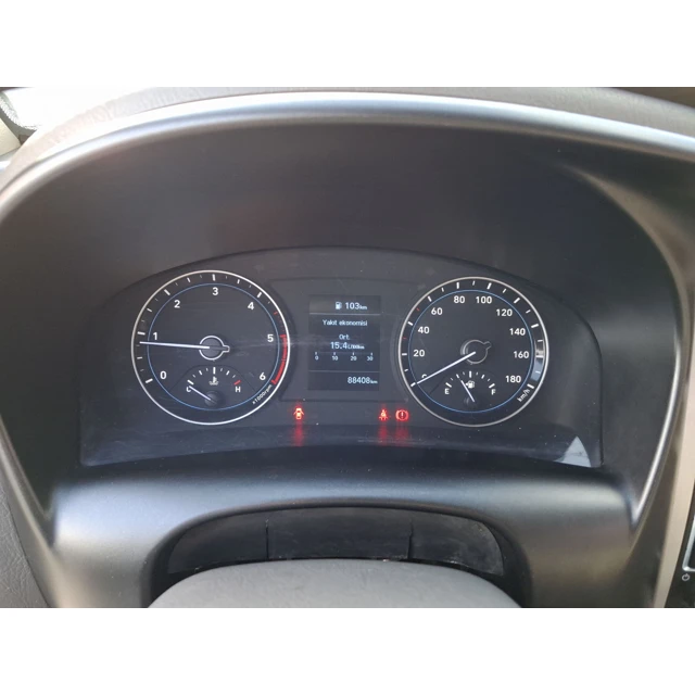 Hyundai H100 2023 88.174 km 5