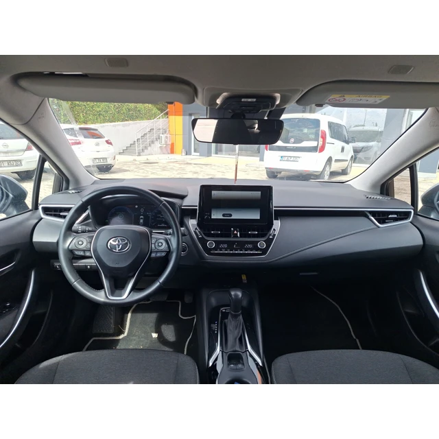 Toyota COROLLA 2024 71.722 km 7