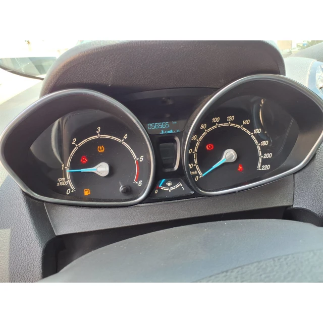 Ford TOURNEO COURIER 2023 56.563 km 5