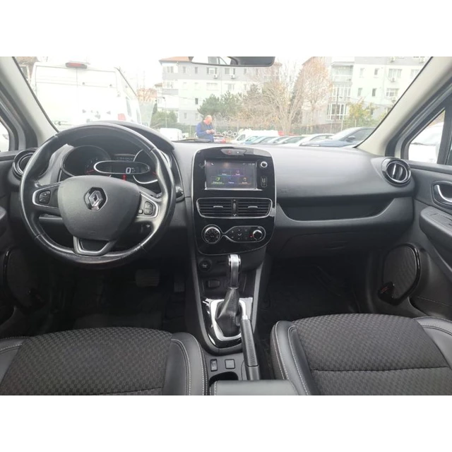 Renault CLIO 2018 41.767 km 7