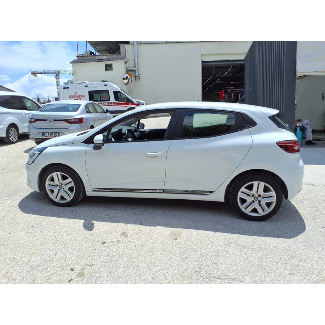 Renault CLIO 2020 161.617 km 3