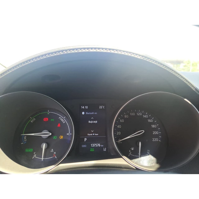 Toyota C-HR 2023 137.546 km 5