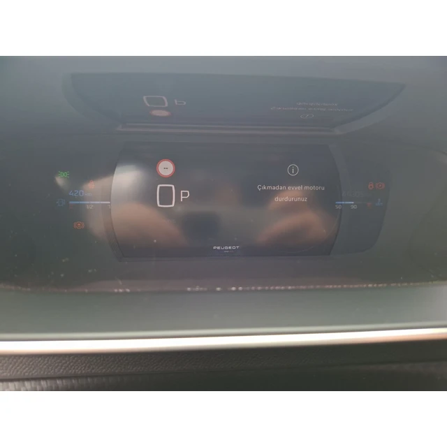 Peugeot 2008 2025 44.305 km 5
