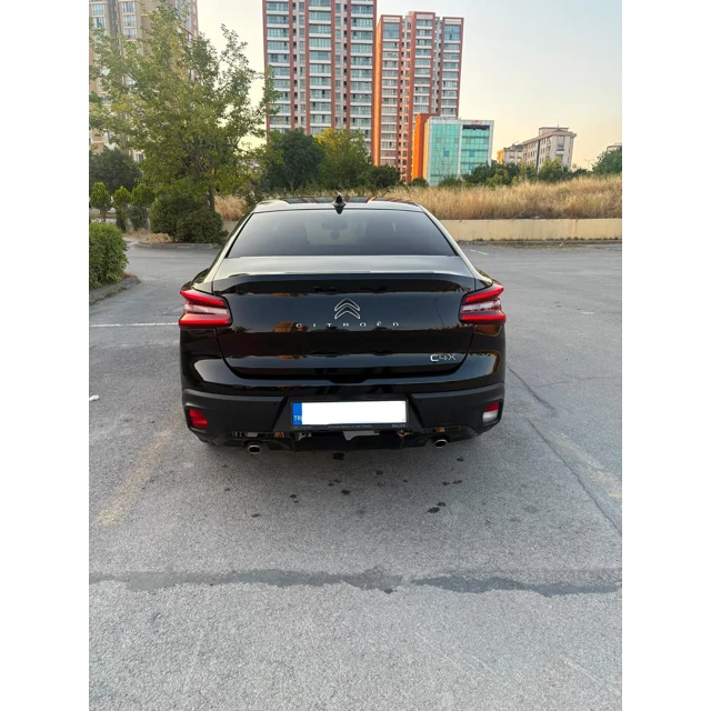 Citroen C4 X 2024 24.950 km 5