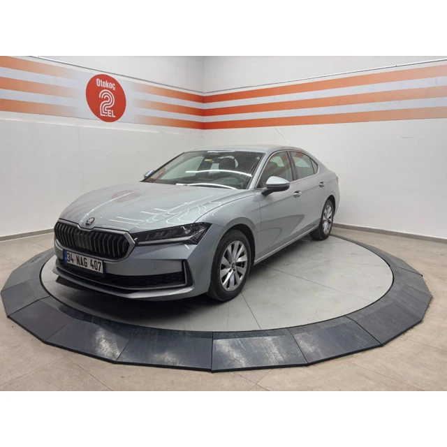 Skoda SUPERB 2025 59.543 km 2